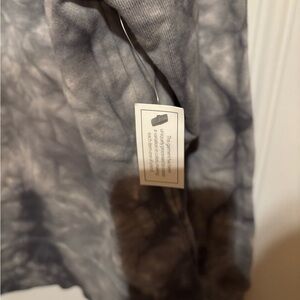 Time and Tru Charcoal Tie-Dye Top